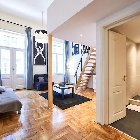 Large Apartment For Groups City Center Dist. VII Budapest Exterior foto
