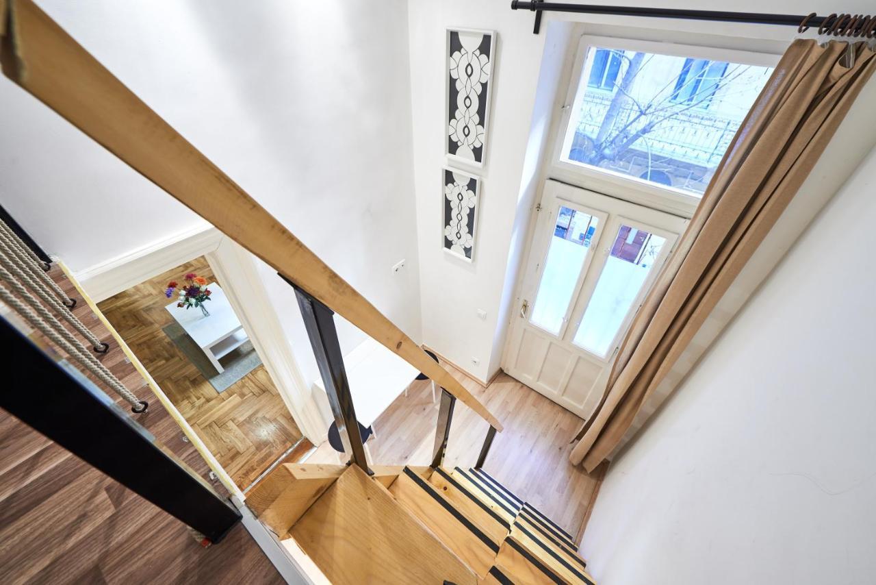 Large Apartment For Groups City Center Dist. VII Budapest Exterior foto