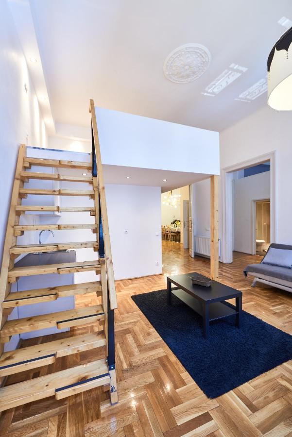 Large Apartment For Groups City Center Dist. VII Budapest Exterior foto
